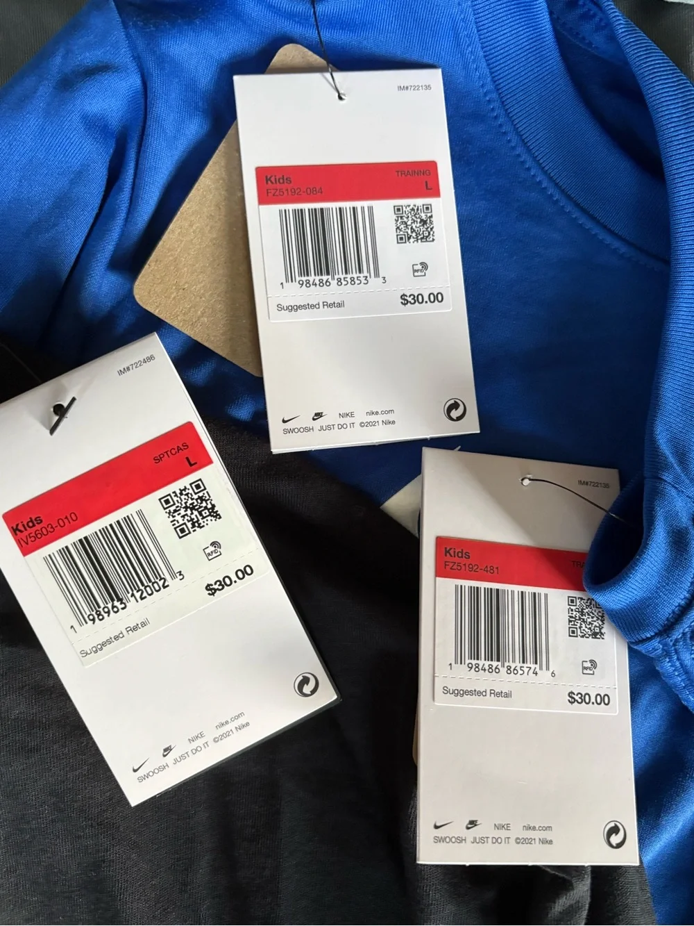 Nike Kids Boys set kit bundle of 3 long sleeve athletic tshirts size large NWT
